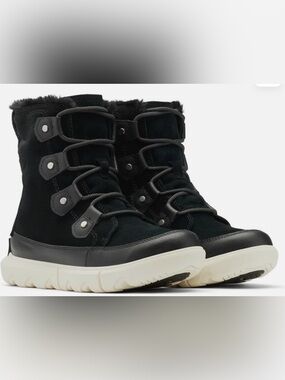 6 1/2 Black sorrell Joan explorer 3’s